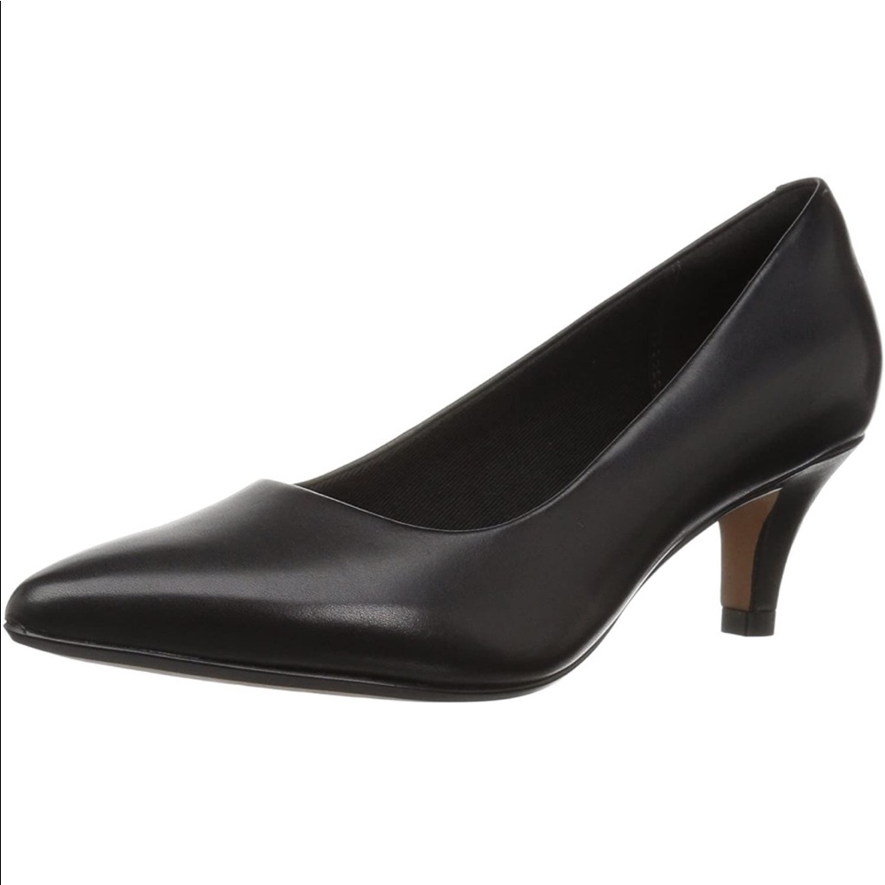 (Like new!) Clarks Linvale Jerica Black Leather Kitten Heel Pump - Size 5